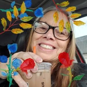 Meet your Posher, Kim